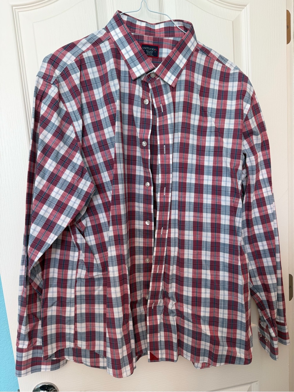 UNTUCKit Men's Red, Blue and White Plaid Button-Up Shirt
